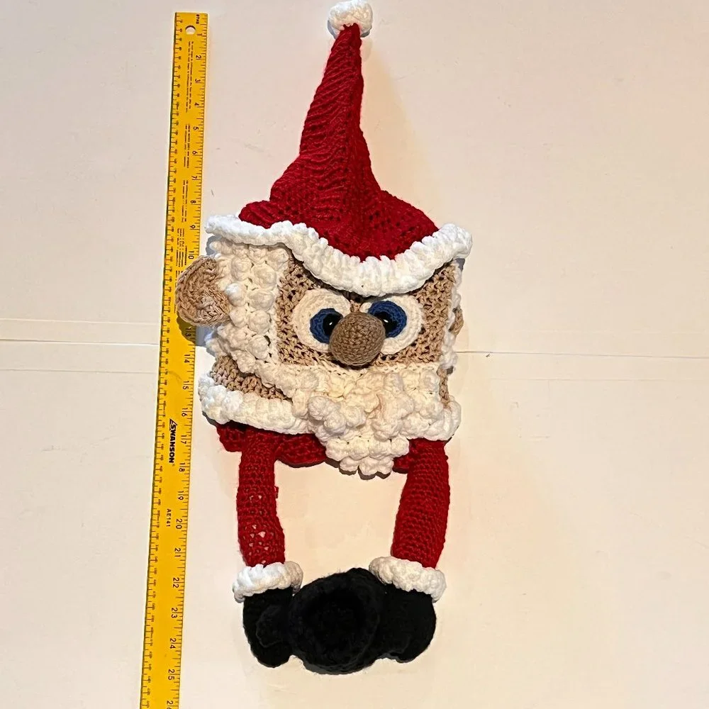 Santa Claus Facial Tissue Box Cover Knitted Crocheted Christmas Bathroom Holiday